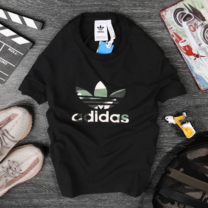 Áo phông Adidas màu