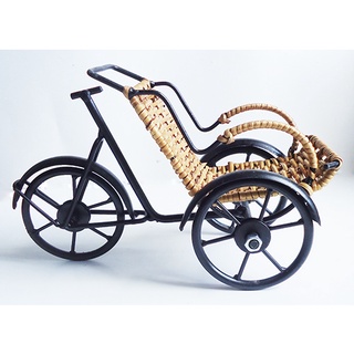 Xe xích lô mây tre . Xích lô handmade Viêt Nam