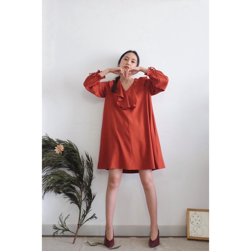 Chicka Chicka - Đầm Ruffles long sleeve dress - Orange