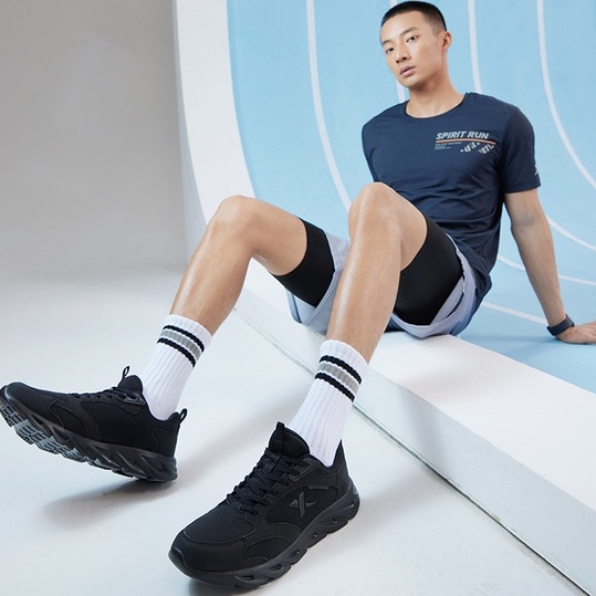 Giày Chạy Bộ Trọng Lượng Nhẹ Thoải Mái Chống Trượt / Mòn / Sốc / Mài Mòn Thời Trang Cho Nam