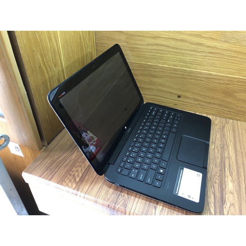 Máy tính HP Split , có thể tháo rời màn hình thành MTB. | BigBuy360 - bigbuy360.vn