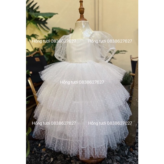 Đầm công chúa cô dâu chấm bi