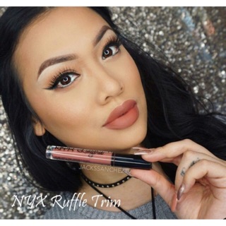 Son kem lì Nyx Lingerie màu Ruffle Trim