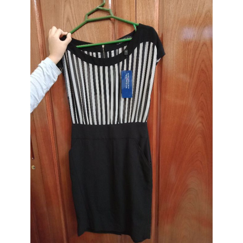 Thanh lý váy emspo size s