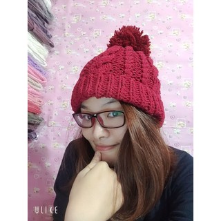 Mũ len đan tay dáng chuông kèm quả bông lớn rất đáng yêu - Quà tặng handmade giữ ấm ngày đông