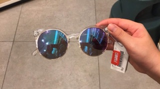 KÍNH MÁT CHỐNG TIA UV H.M