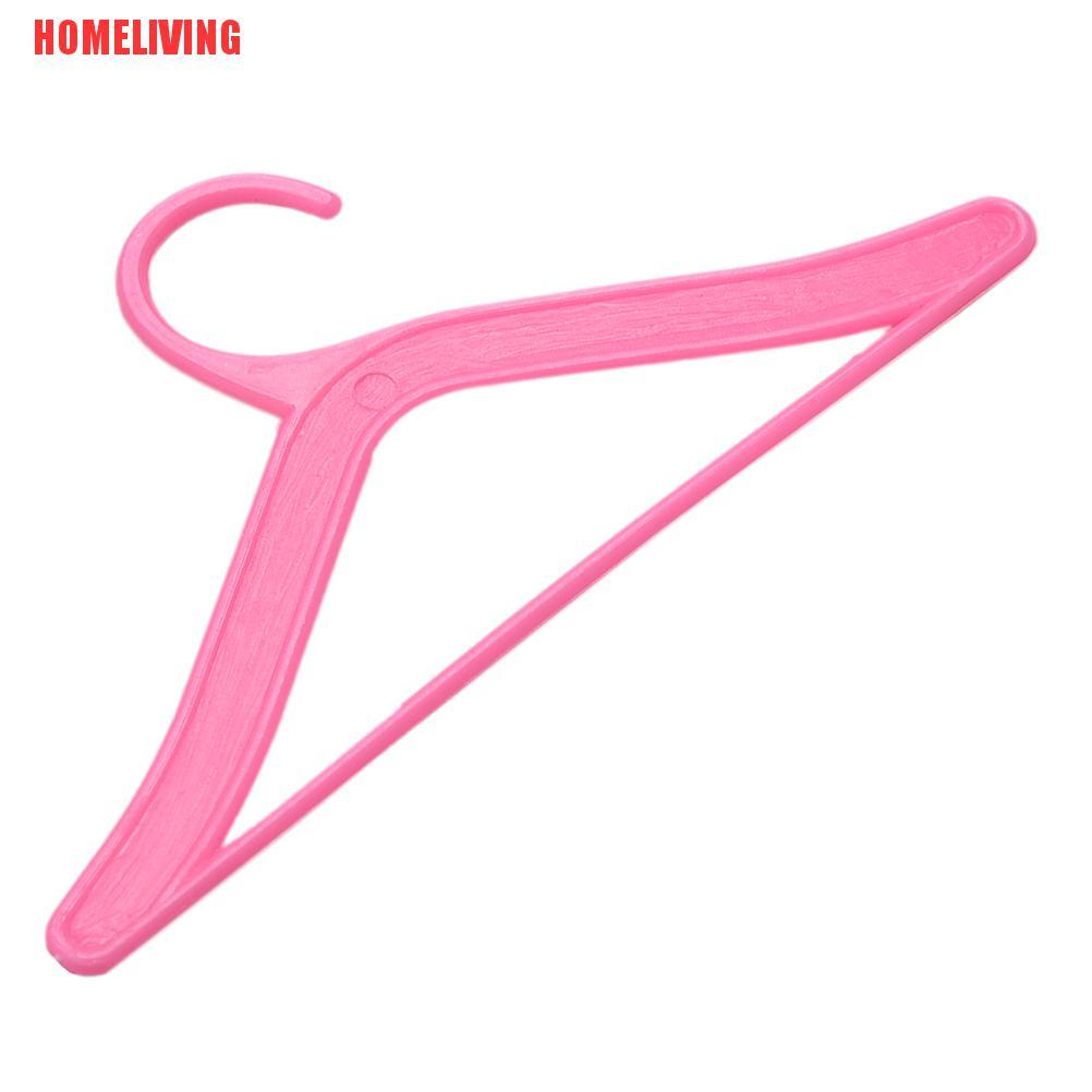 Set 20 Móc Treo Quần Áo Búp Bê Barbie Bằng Nhựa Màu Hồng