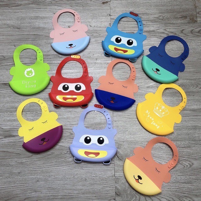 Yếm máng cho bé tập ăn dặm Silicon hình thú, siêu mềm, chống thấm, bẩn