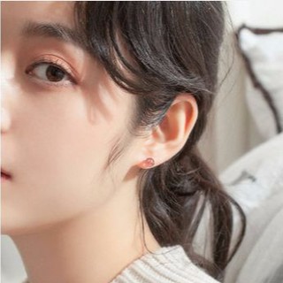 Bông tai hạt hồng cổ điển dễ thương
