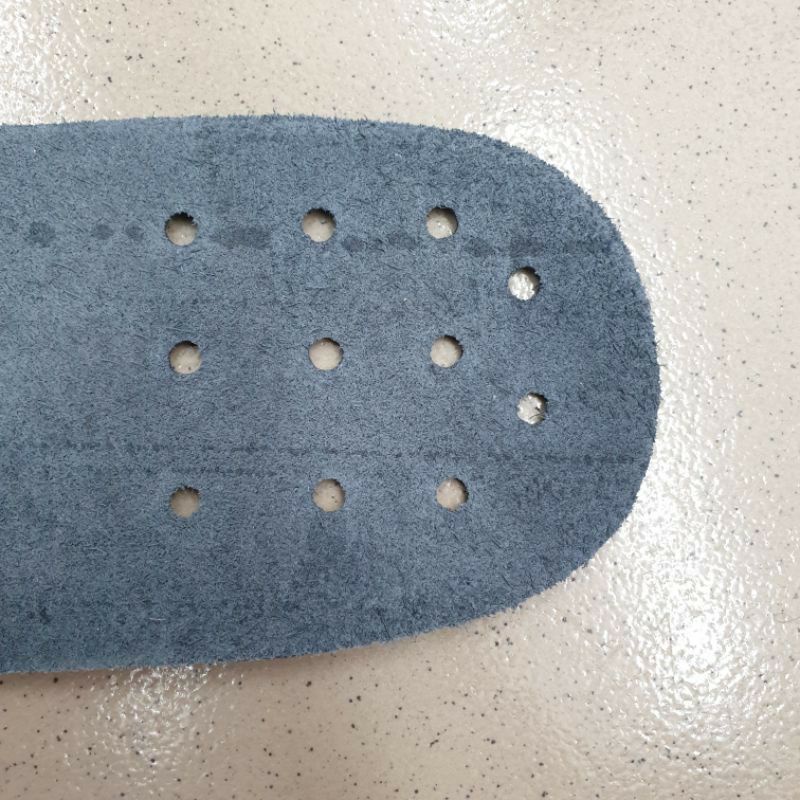 Lót da bò vệ sinh giày nam