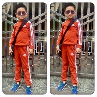 Bộ cotton thể thao adidas cho bé thu đông