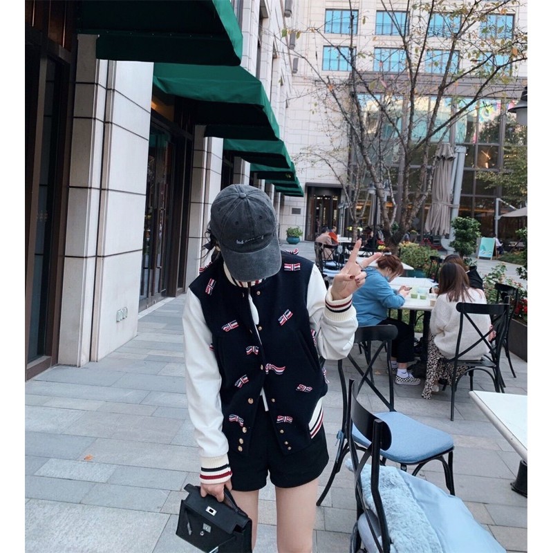 Áo khoác bóng chày Thom Browne TB thể thao Ulzzang QCCC đính nơ phối màu kẻ sọc siêu chảnh siêu xinh ❤️