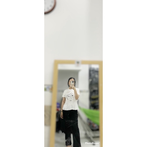 ÁO TRẮNG THUN F21 PHỐI BÈO