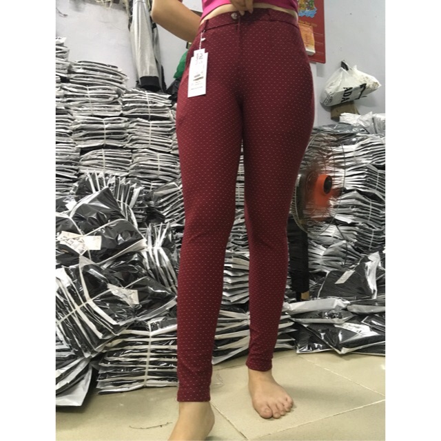 Quần cotton chấm bi