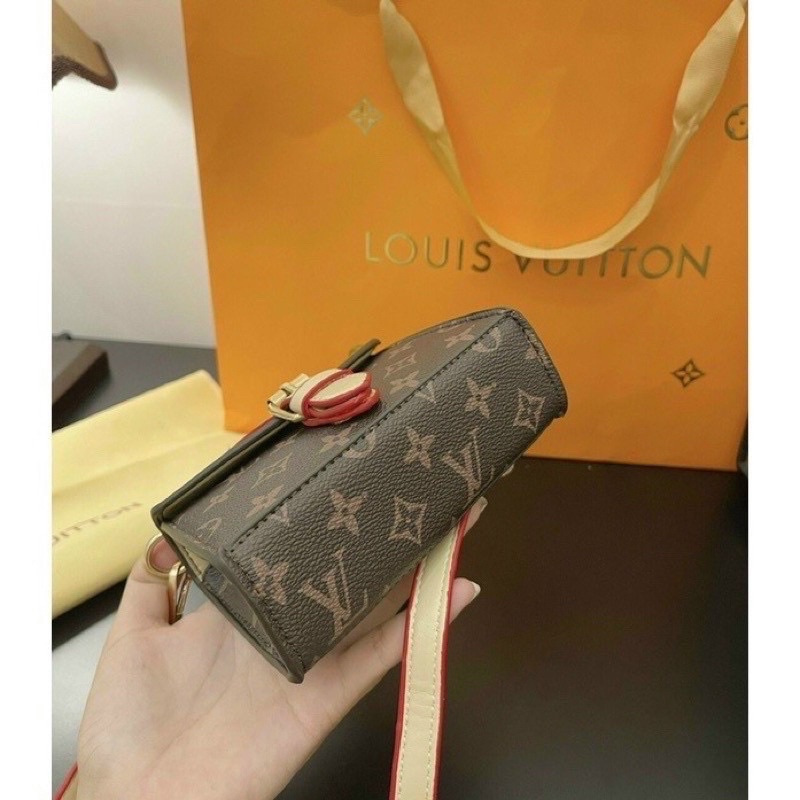 Túi mini Lờ Vê chất da đeo chéo cầm tay dễ thương giá Xả Kho