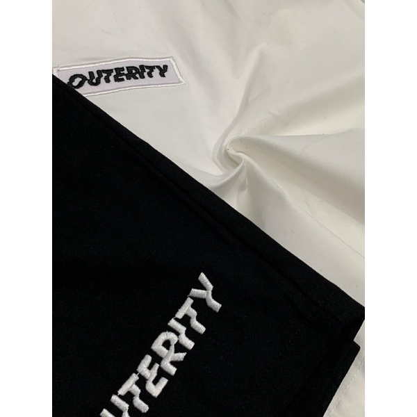Quần Short Kaki Local Brand In Chữ OUTERITY màu đen trắng form unisex phong cách Ulzzang - Gin Store