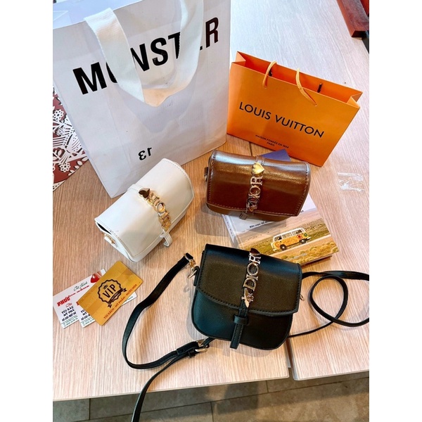 Túi xách nữ siêu xinh mini mang phong cách thời trang