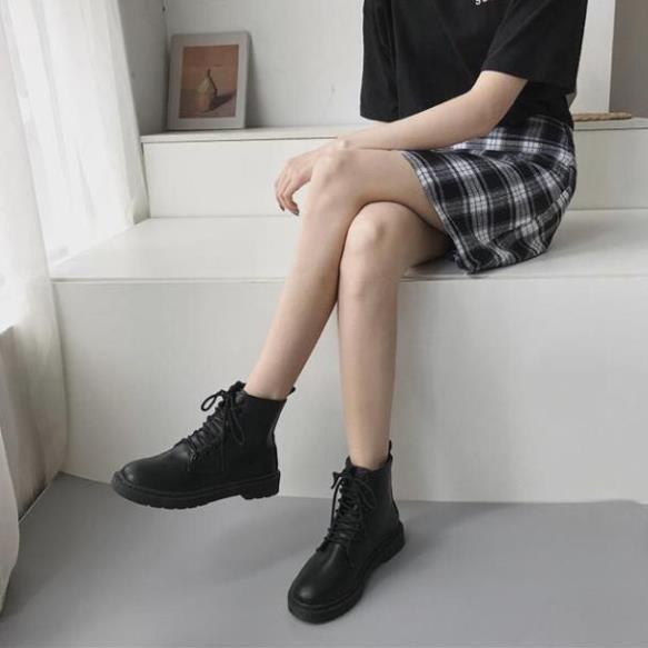 Giày boots Martin cổ ngắn Ulzzang da lì đế thấp -v11