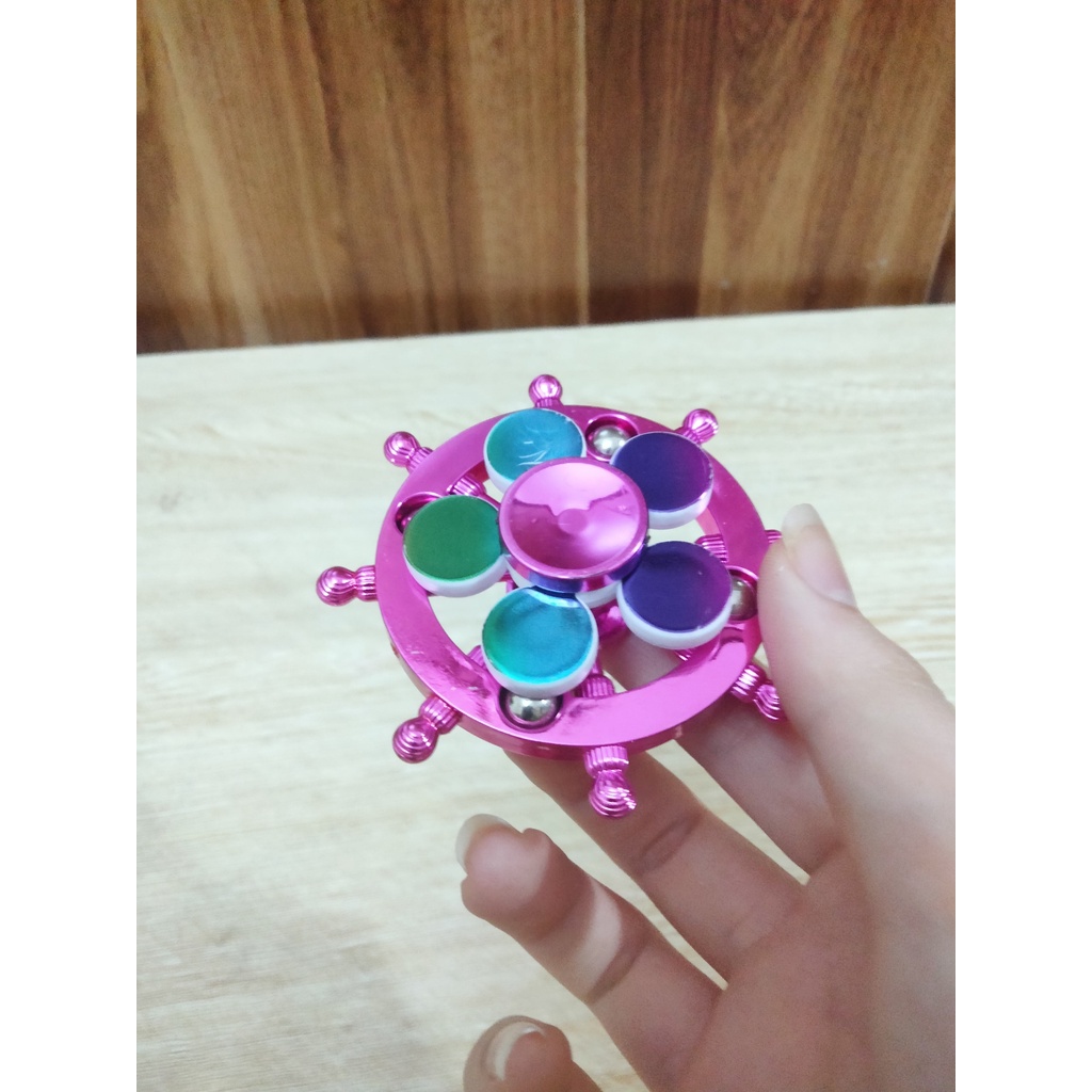 Con quay Fidget spinner siêu bền, giúp giảm stress, thư giãn đầu óc cho trẻ