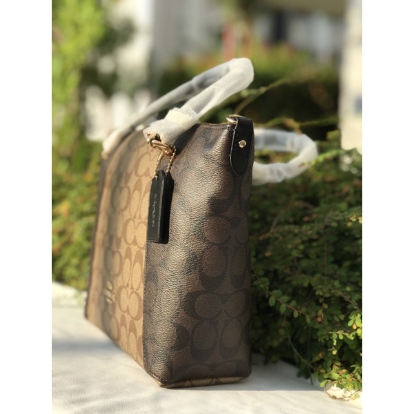 Túi Coach auth sale