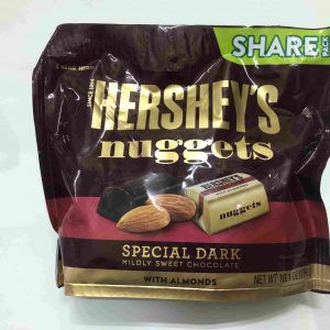 Kẹo Socola Hershey's Nuggets - Vuông Đắng Nhân Hạnh Nhân