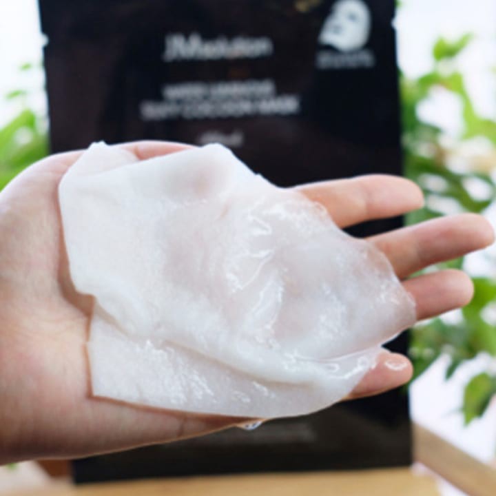 Mặt Nạ Dưỡng Da Trắng Sáng, Mềm Mịn JM Solution Water Luminous Silky Cocoon Mask 35ml ( tằm )