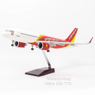 Mô hình Máy bay tĩnh Vietjet Air Airbus A320 47cm có bánh xe và đèn led