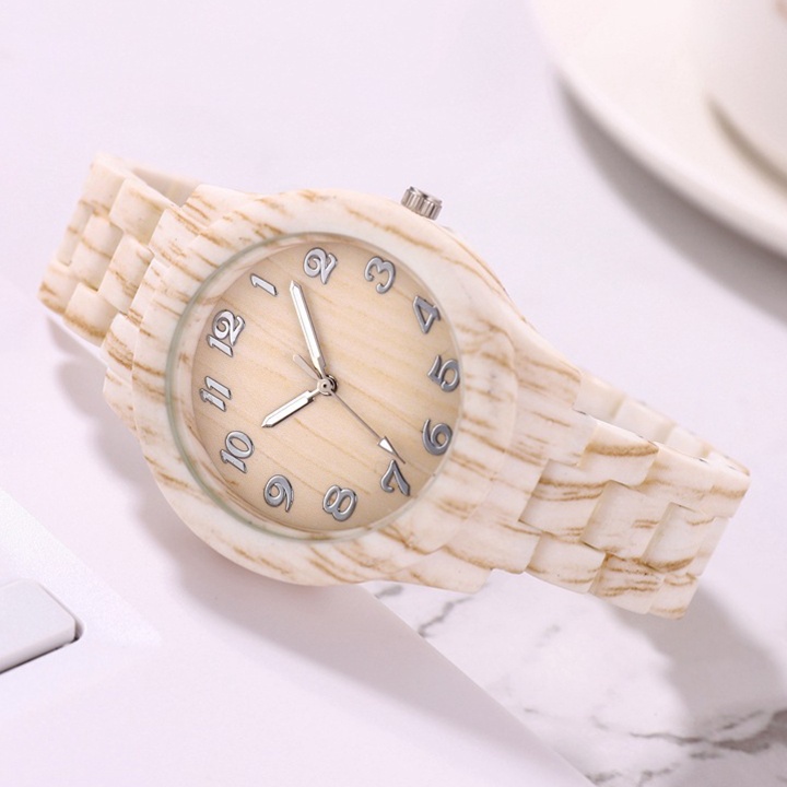 Đồng Hồ Thời Trang Nữ Gỗ Thơm Thiết Kế Đơn Giản, Năng Động