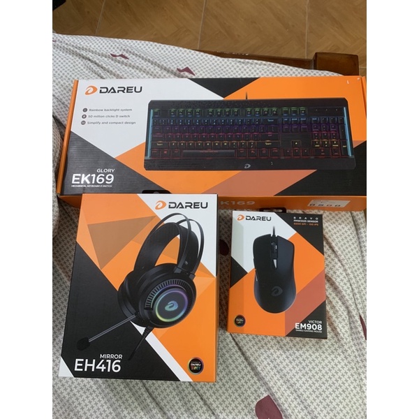 bộ bàn phím cơ ek169 switch Brown tai nghe dareu eh416