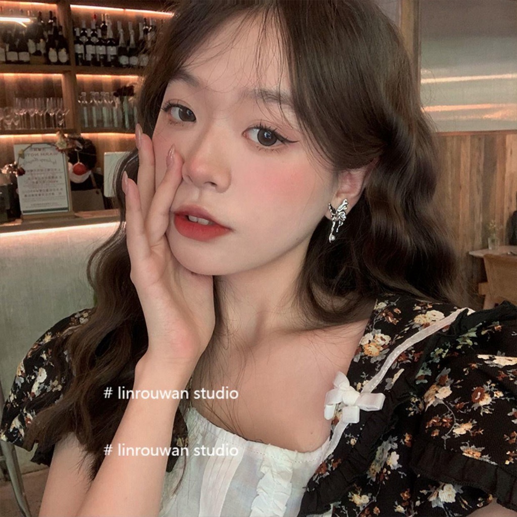 (MớI) Bông Tai HìNh BướM ĐíNh NgọC Trai Giả Xinh