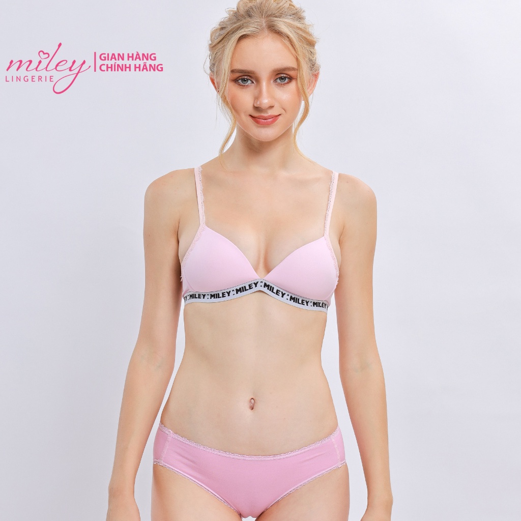 Quần Lót Cotton Viền Ren FCS1200