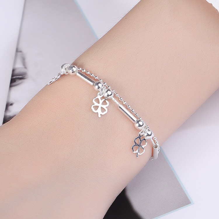 Lắc tay màu bạc mặt hình cỏ bốn lá xinh xắn_AH3 | BigBuy360 - bigbuy360.vn