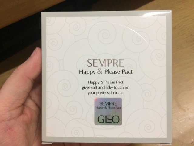 Phấn Geo Sempre Happy & Please Pact