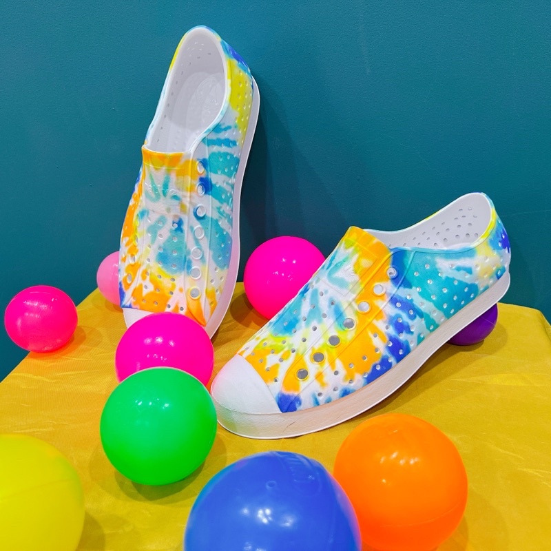 Giày xuất dư cho cả gia đình