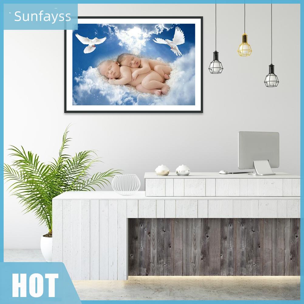 Bộ tranh đính đá 5D tự làm hình em bé dùng trang trí nhà cửa