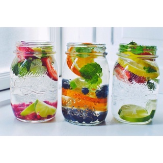 Hũ thủy tinh nắp vặn quattro 700ml