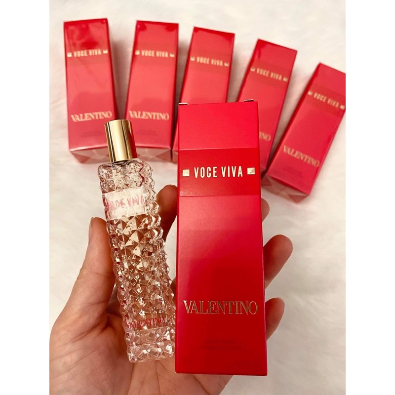 Nước hoa 🌹𝐕𝐀𝐋𝐄𝐍𝐓𝐈𝐍𝐎 𝐕𝐎𝐂𝐄 𝐕𝐈𝐕𝐀