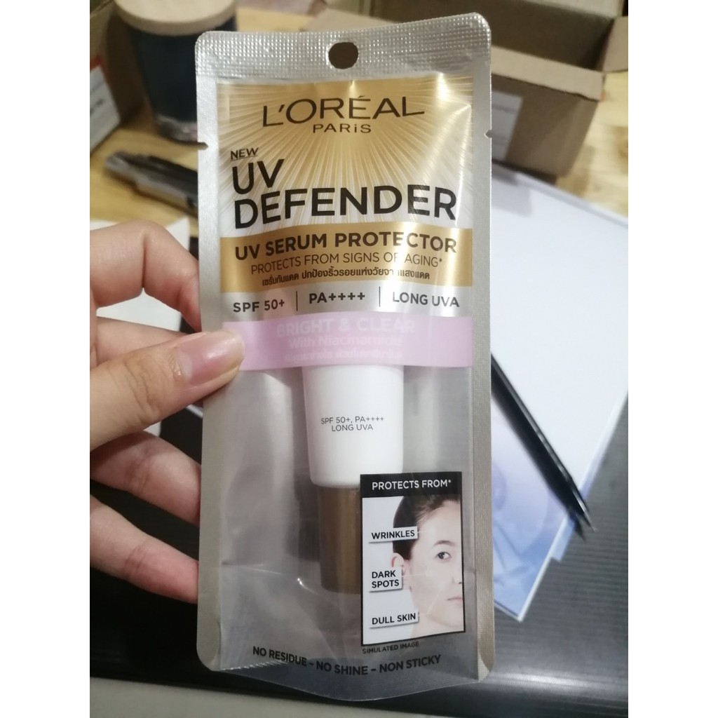 Kem Chống Nắng Loreal Mịn Nhẹ Nâng Tông Giảm Thâm UV Defender Bright & Clear SPF 50+ PA ++++
