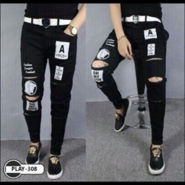 Quần jean in chữ trẻ trung