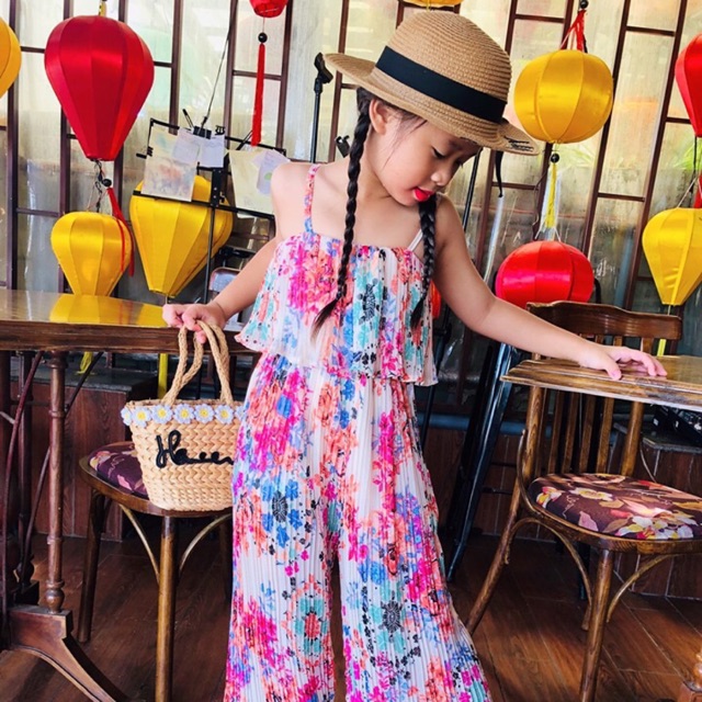 Combo đồ mẹ bé Trang Phan