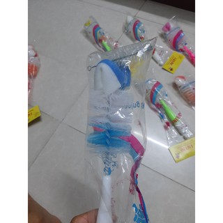 Cây cọ súc bình sữa