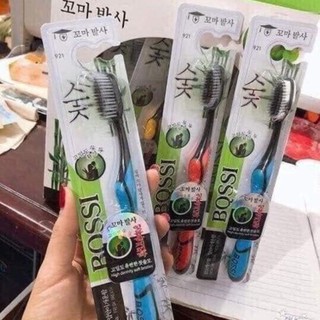 BÀN CHẢI THAN TRE HOẠT TÍNH (1 CÁI) ( SIEU HOT)