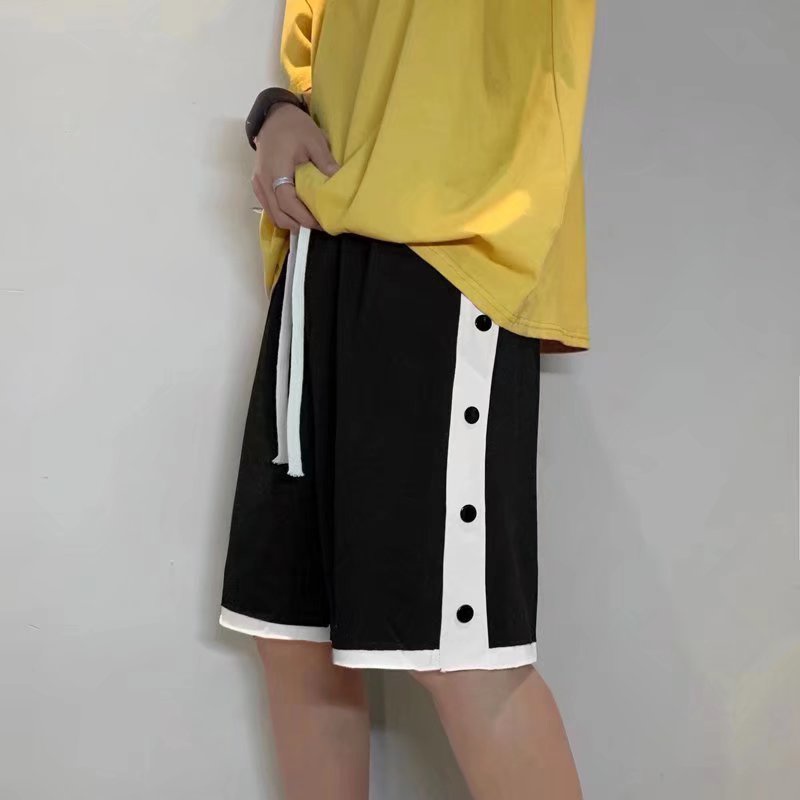 Quần Short Phối Nút Đơn Giản Thời Trang Hàn Quốc Cho Nam