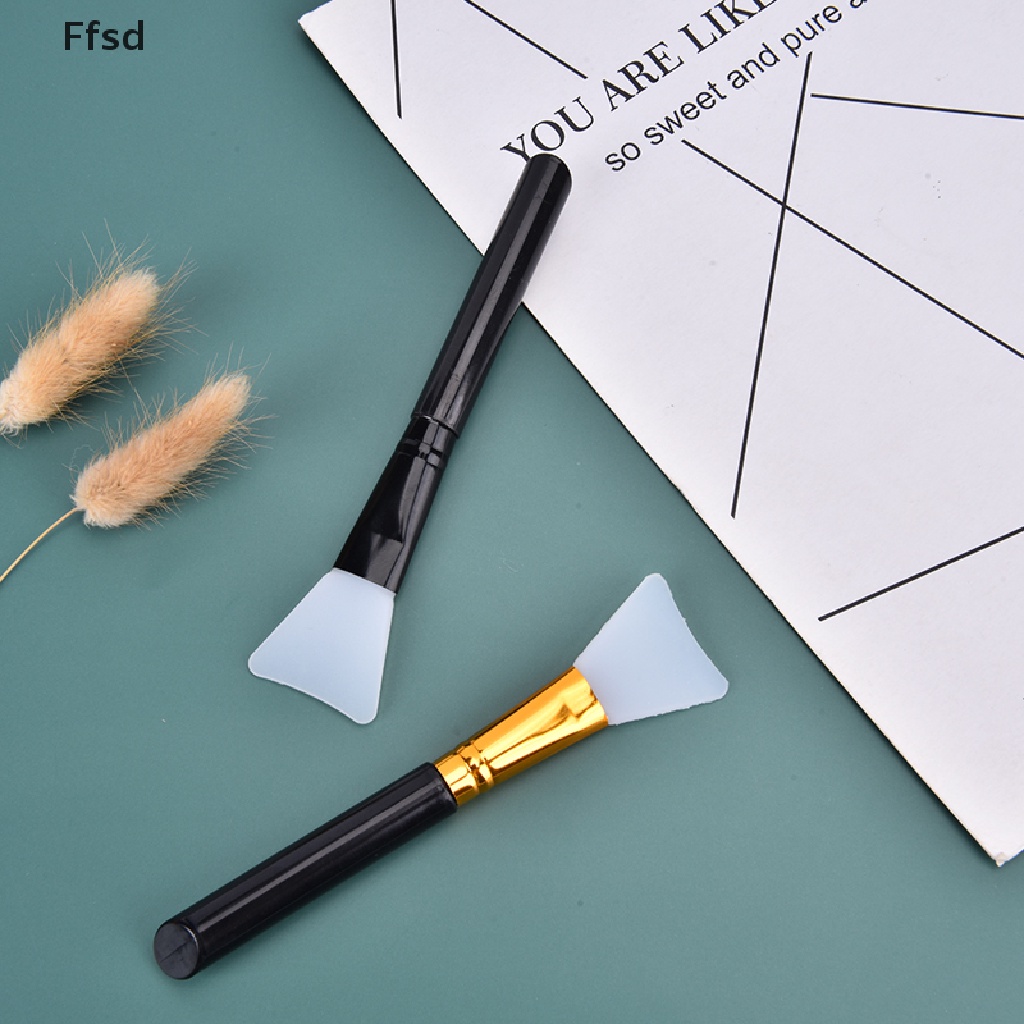 1 Cọ Silicon Gel Màu Đen Tự Trang Điểm Mặt Nạ Tiện Dụng