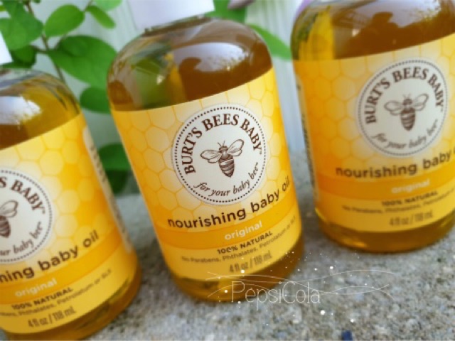 Dầu massage cho bé Burt’s Bee Baby Oil