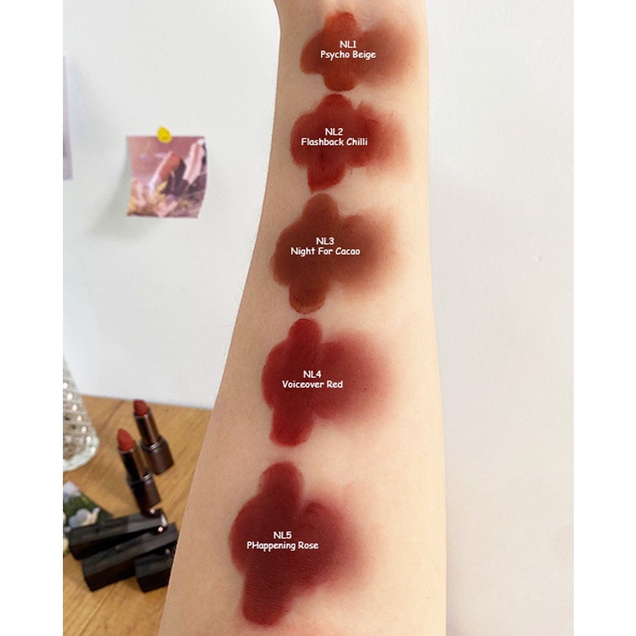 Son Thỏi Lì, Mịn Mượt Nhẹ Môi Merzy Noir In The Lipstick 3.3g