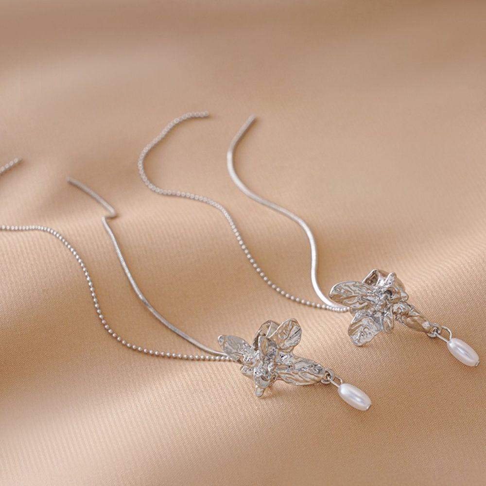 Bông Tai Dạng Kẹp Phối Tua Rua Phong Cách Hàn Quốc Cổ Điển Thời Trang