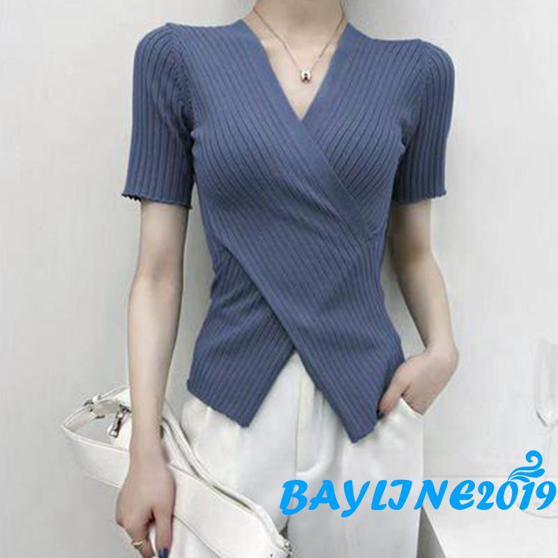 Áo Thun Nữ Ngắn Tay Cổ Chữ V Màu Trơn Thời Trang | BigBuy360 - bigbuy360.vn