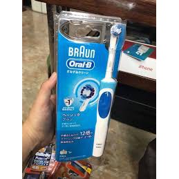 Bàn Chải Đánh Răng Điện Braun Oral -B