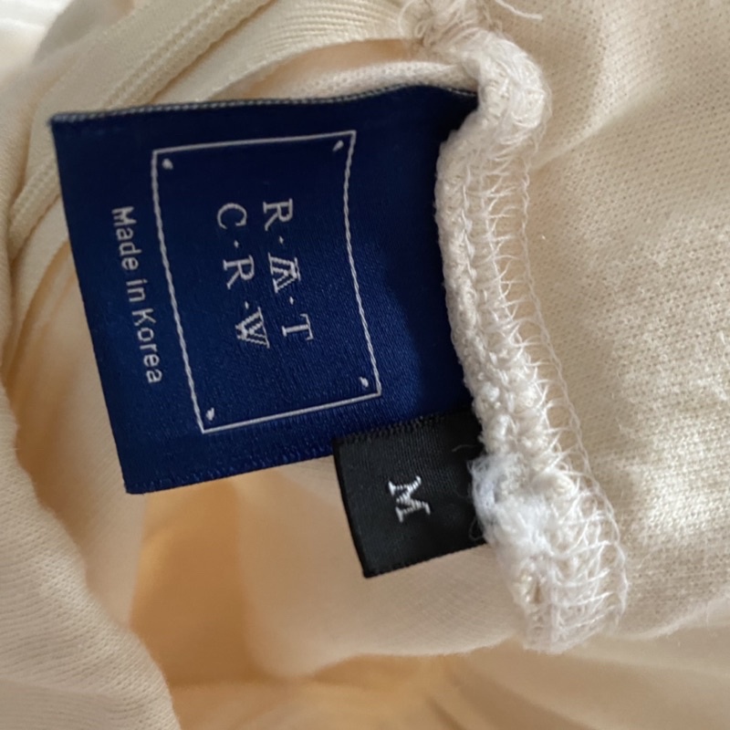 Chân váy romantic crown